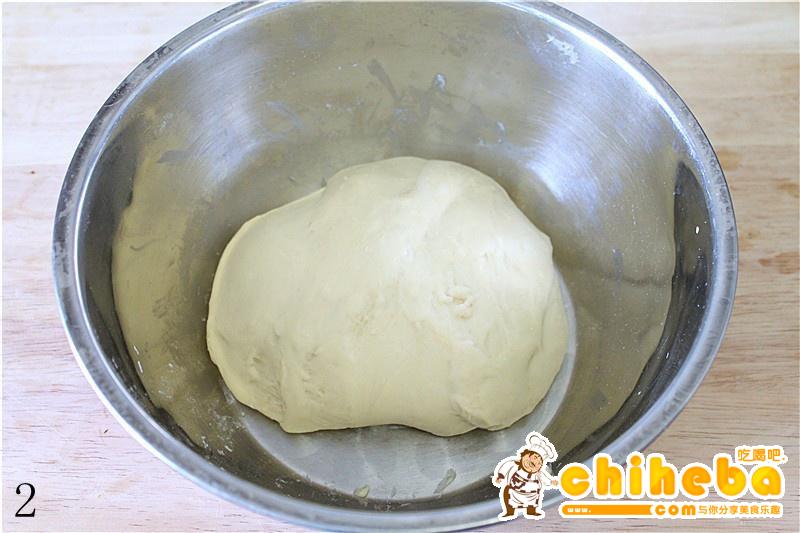 毛毛虫肉松面包的做法 步骤2